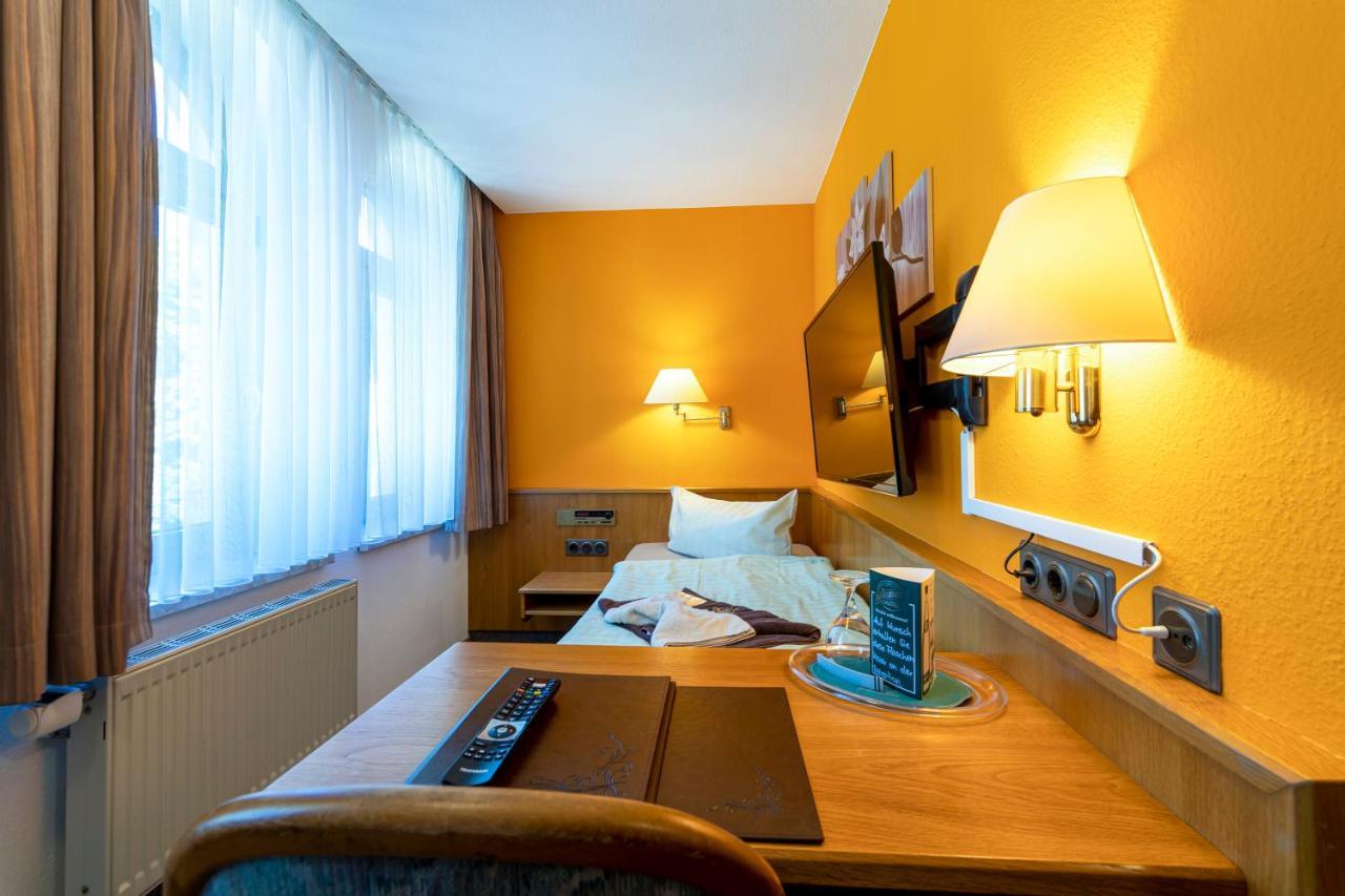 Hotel zur Post Schönheide Exterior foto